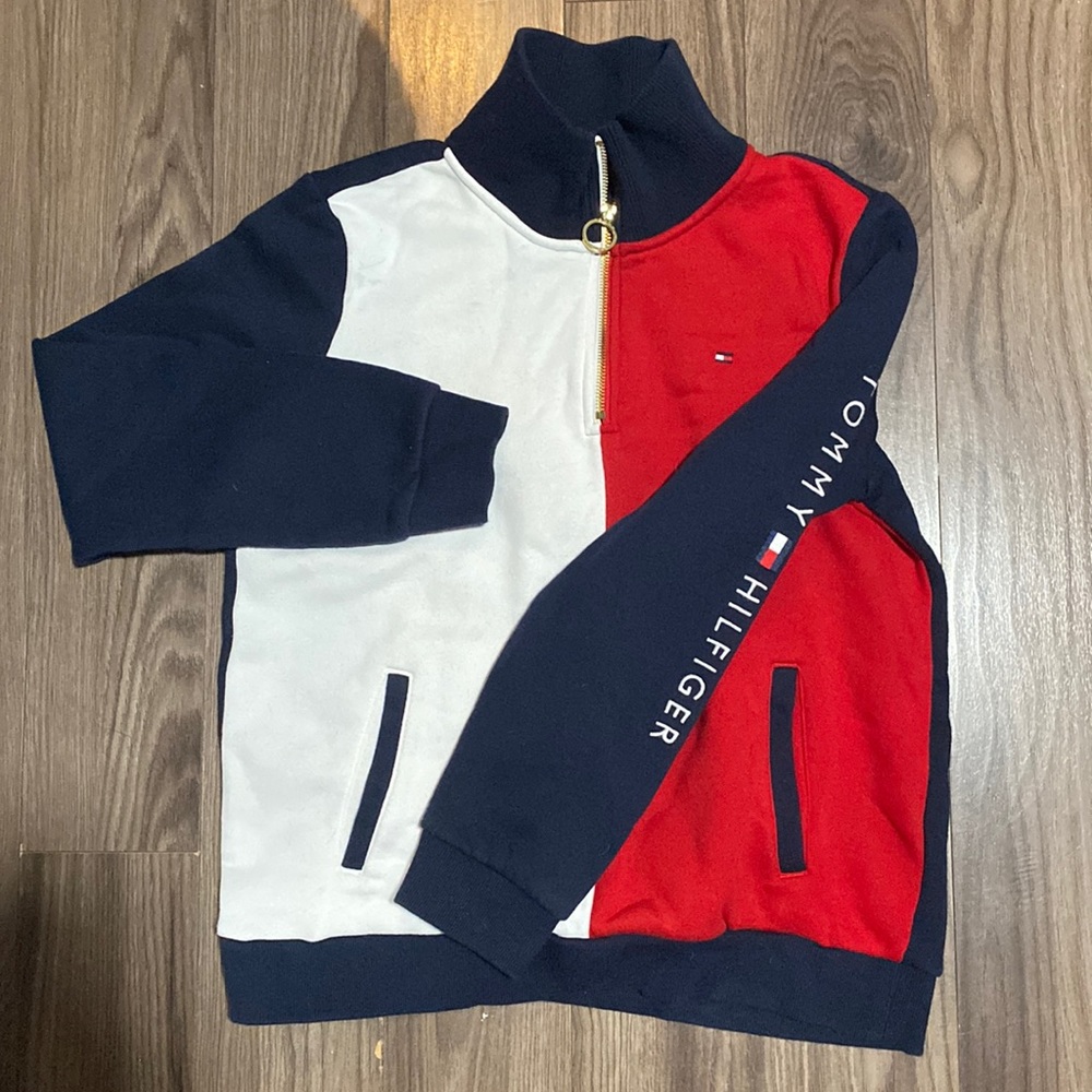 Tommy Hilfiger sweater